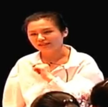 《Finding a balance:my t’ai chi experience》(泰州中学---冯青韵)江苏省高中英语教学观摩优质课评比视频