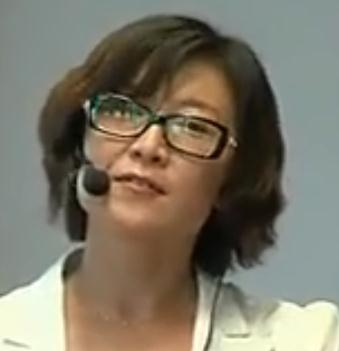 山东省第十届初中英语讲课一等奖视频module7 how can I get mum to drive me to school崔秀梅