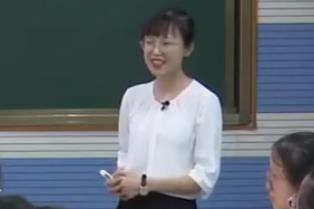 高中英语部编版新教材课堂教学优质课比赛译林版必修一Unit 2 Let’s talk teens Extended reading (I) 第7课时Mama and Her Bank Account