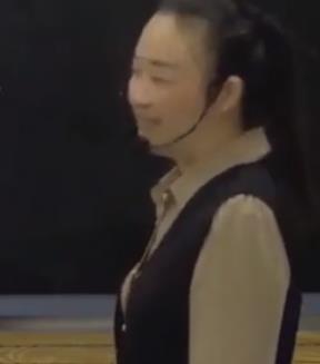 信息素养提升实践融合创新应用教学案例(安徽)部编版小学语文三年级下册《海底世界》