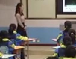 道德与法治七年级上册第七课第二框题《爱在家人间》青岛市胶州